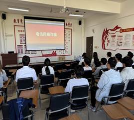 说明: 672478c2bbabeaad9b41599a0ed5584f